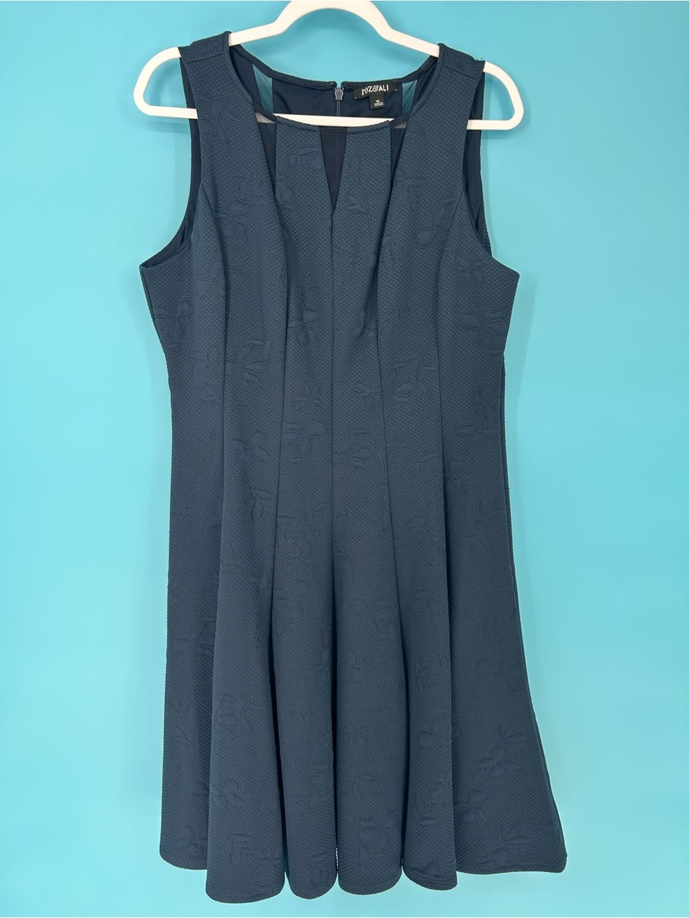 Roz & Ali Navy Textured Fit-and-Flare Midi‎ Dress